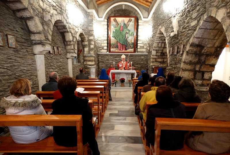Η λειτουργία του Αγίου Ανδρέα των Καθολικών Άνδρου - Ανάμεσα στην πίστη και στην ιστορία
