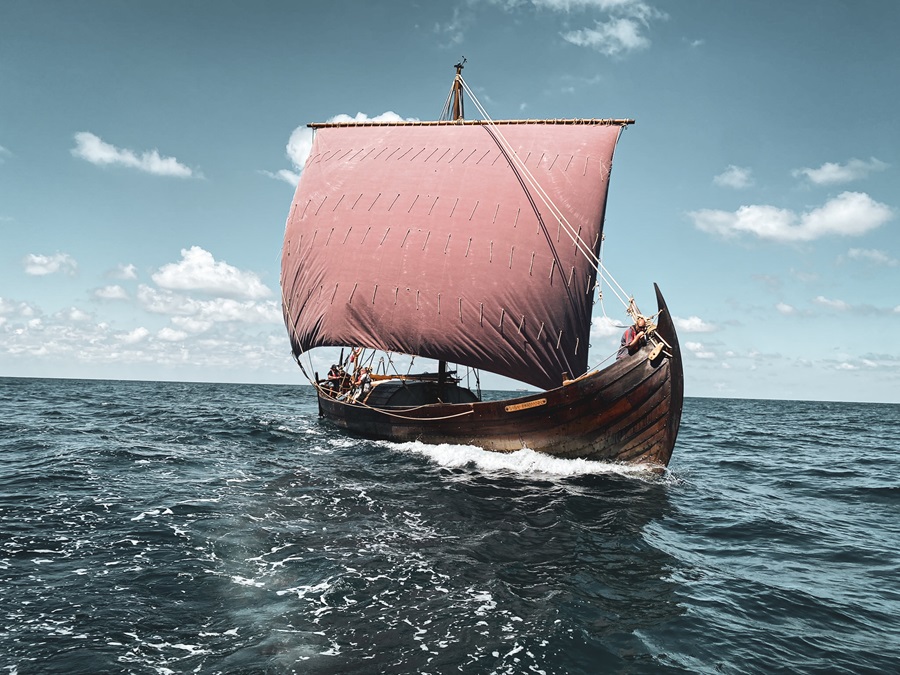 ΛΙΜΕΝΑΡΧΕΙΟ: Το Νορβηγικό πλοίο-αντίγραφο των Βίκινγκς «Saga Farmann» έρχεται στην Άνδρο!