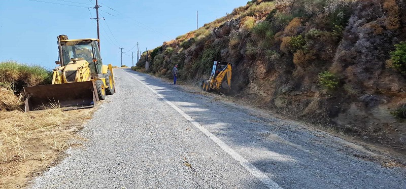 Επιπλέον 1.500.000 ευρώ για ασφάλεια του επαρχιακού δικτύου. Προχωρούν οι καθαρισμοί στον δρόμο Κορθίου-Χώρας.