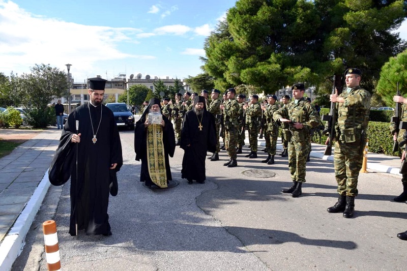 Άγιος Παντελεήμονας: από το μοναστήρι της Άνδρου στο 401 στρατιωτικό νοσοκομείο των Αθηνών